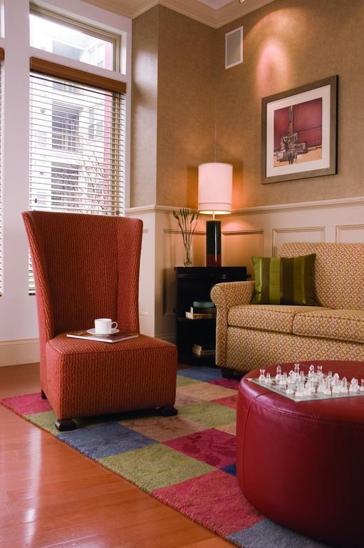 Bluebird Suites In Downtown Providence Eksteriør billede